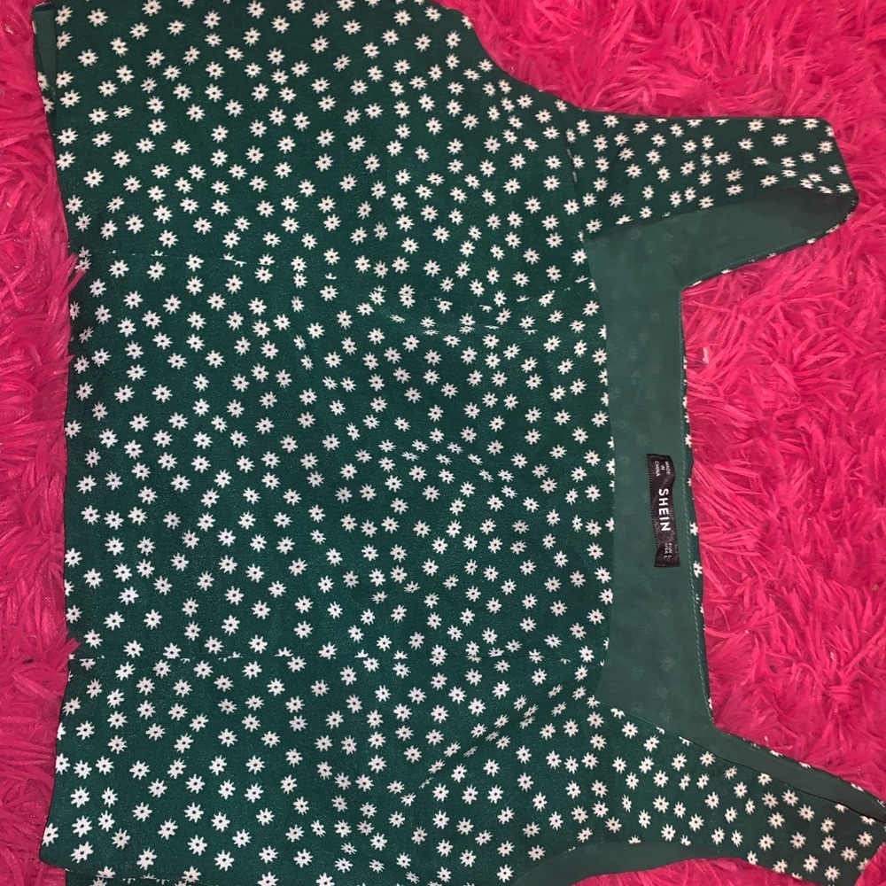 new crop top shein flower pattern